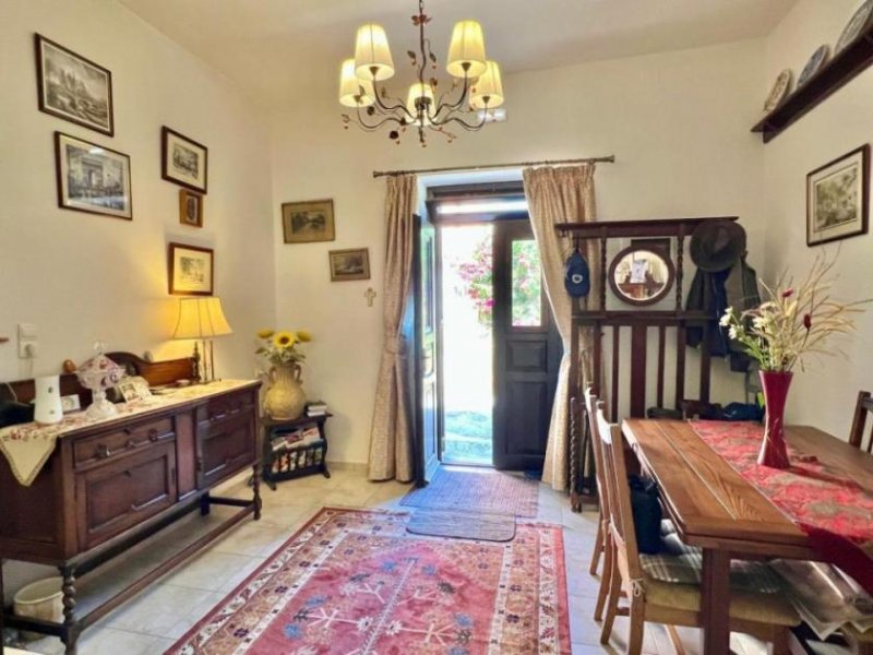 Latsida MIT VIDEO! Kreta, Latsida: Charmantes Dorfhaus mit Garten zu verkaufen Haus kaufen